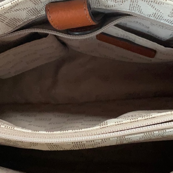 MICHAEL KORS 👜 Hamilton - Picture 10 of 16